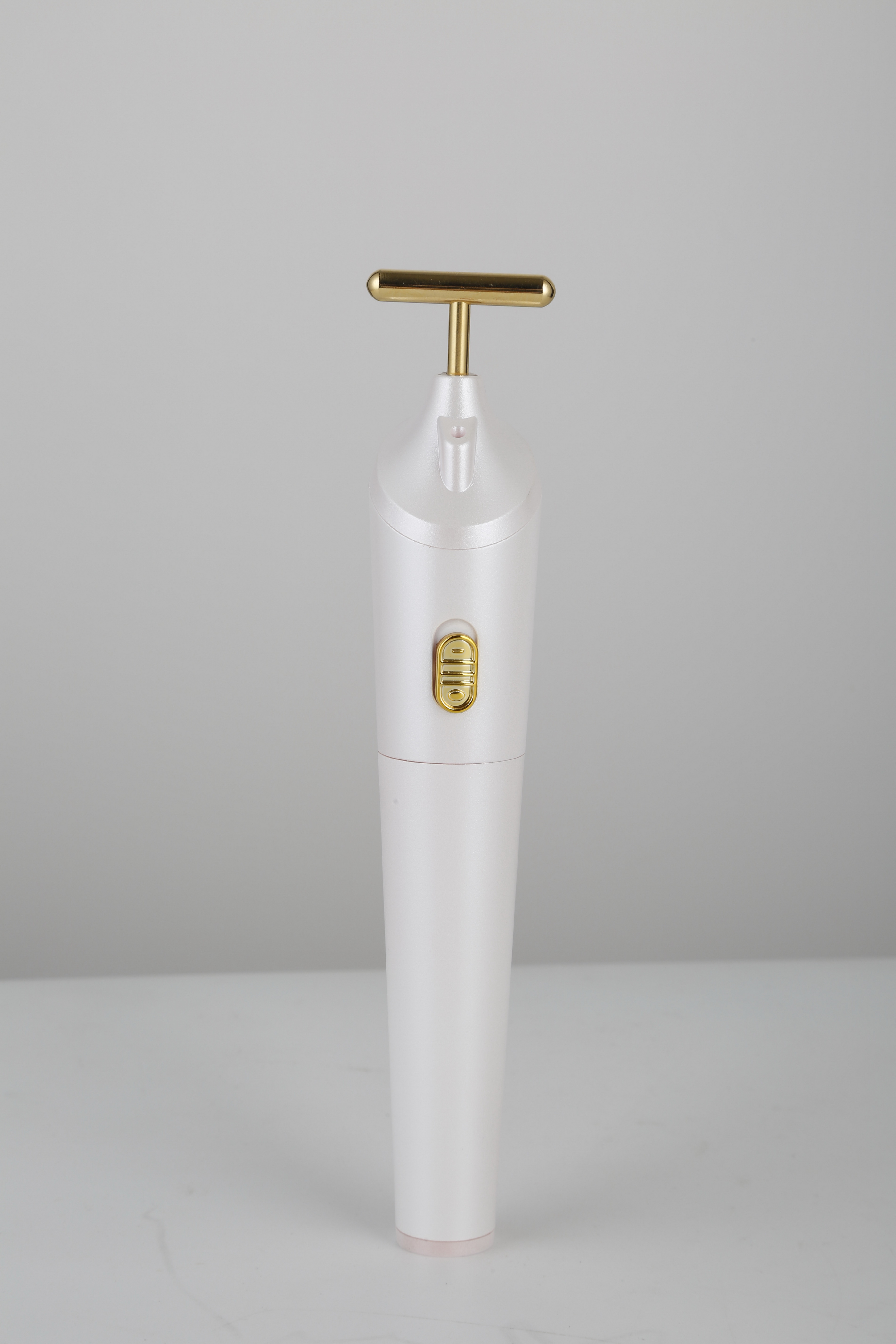 Sainbeauty Wholesale Thin Face Massage Stick Device microcurrent beauty bar face massager Gold Vibration Lifting Stick
