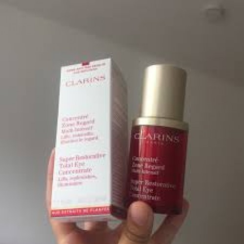 Clarins Super Restorative Total Eye Concentrate Wholesale distributors