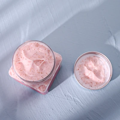 Beauty Cosmetics Skin Care Exfoliating Bath Salt Strawberry Body Scrub Facial Scrub