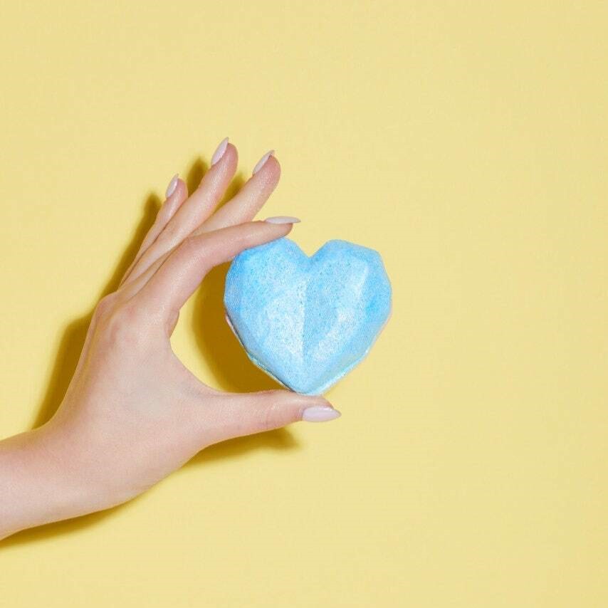 Kirit Heart-shaped Healing Bath Bomb (4 types)
