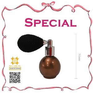 Trendy Aftershave Round small empty scented powder perfume bottles