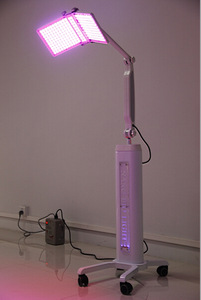 Best sales!!Portable pdt/led therapy omnilux revive beauty machine DO-P04