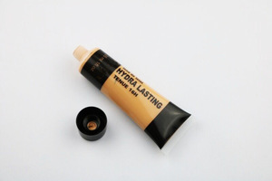 Moisturizing Waterproof Make Up Face Base Whitening Natural Liquid Foundation