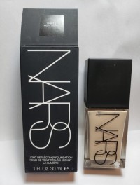 Nars Light Reflecting Foundation Light 2 Mont Blanc