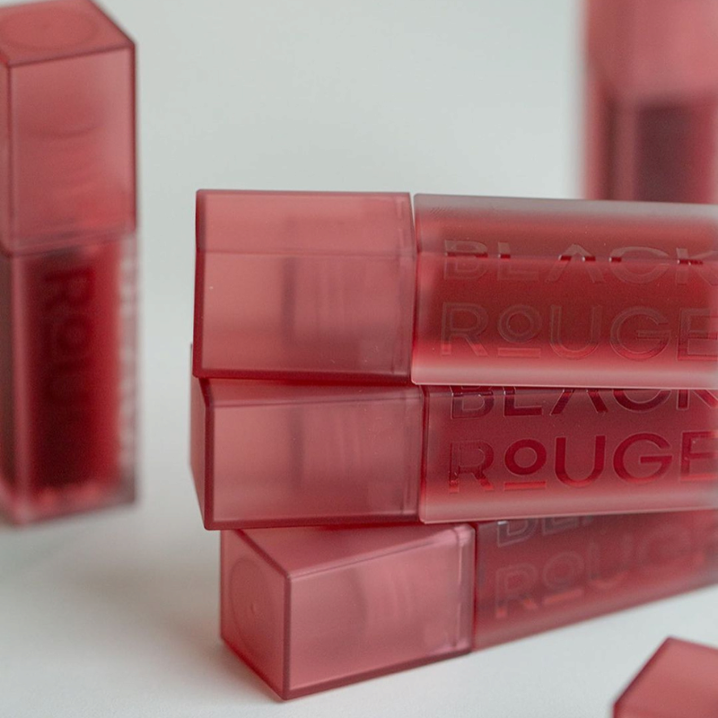 BLACK ROUGE DOUBLE LAYER OVER VELVET 1