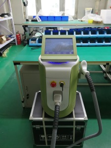 2019 portable design new 808nm diode laser hair removal equipment factory price