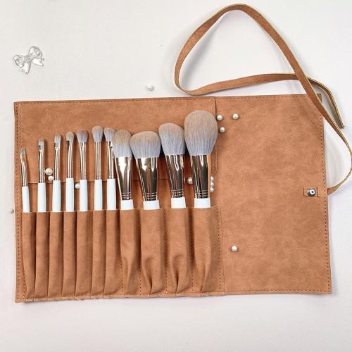 Complete Makeup Brush Set with Leather Pouch – Face & Eye Brushes for Daily and Professional Use