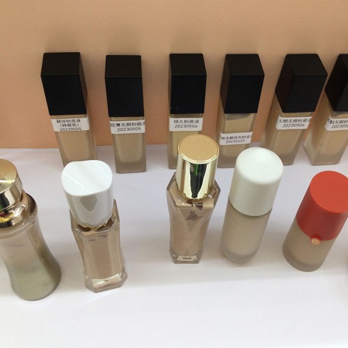 Yanpa Cosmetics Liquid Foundation