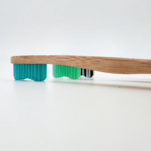 Hot sale custom size eco friendly wooden bamboo toothbrush