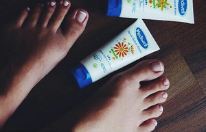 Herbal Ingredient Paraben Free Foot peel for cracks dry skin Natural Herbal Foot Care Cream