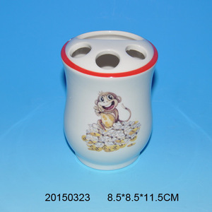 Hot sale giftware ceramic bath product set with monkey figurine