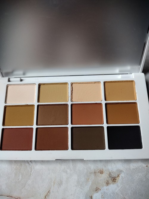 Makeup by Mario Master Mattes Eye Shadow Palette: The Neutrals