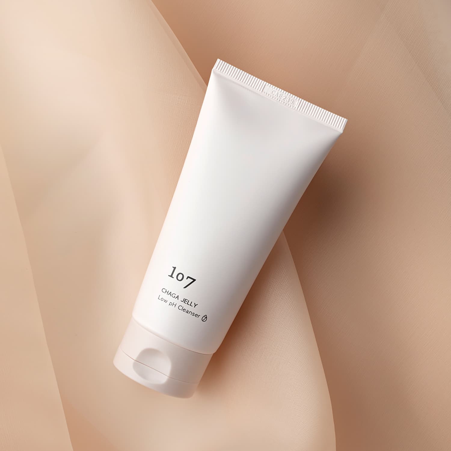 107 ONEOSEVEN Chaga Jelly Low pH Cleanser 120ml, Facial cleanser, face wash, Deep cleanser, K-Beauty