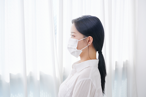 DISPOSABLE FACE MASK