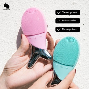 Electric Rechargeable Fish Scraping Plate Silicone Facial Cleanser Brush Vibration Massage Multi-Functional Beauty Equipment