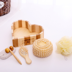 Promotional wood heart box  bath accessory set classical box spa Bath Gift Set