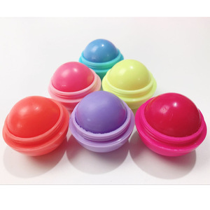 Wholesale Romantic bear 6 colors fruits flavor round ball shape Lip Balm for private label