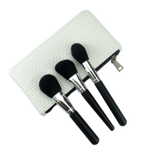 Wood handle nylon hair soft touch amazon makeup brush set personal makeup tools