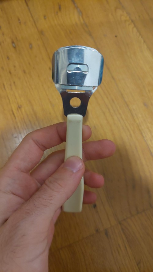 Plastic handle Foot Corn cutter