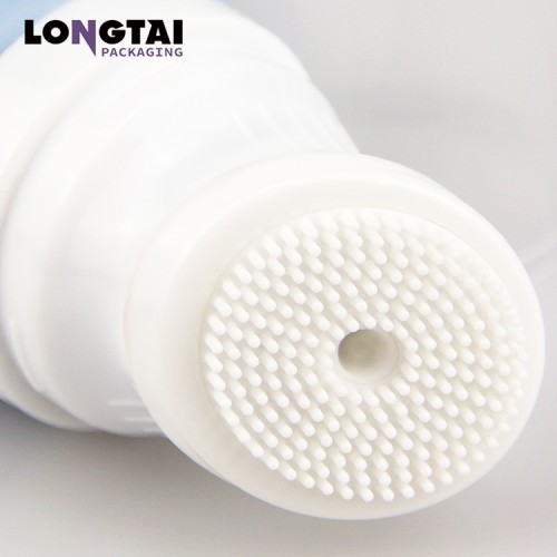 100ml 120ml 150ml cosmetic facial cleanser tube with silicone message brush
