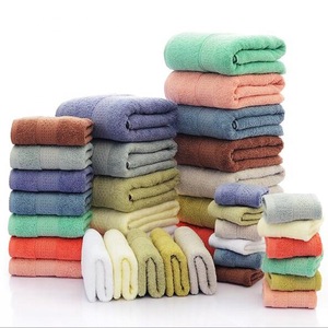 China Supply Top Quality 100% Cotton Towel Set