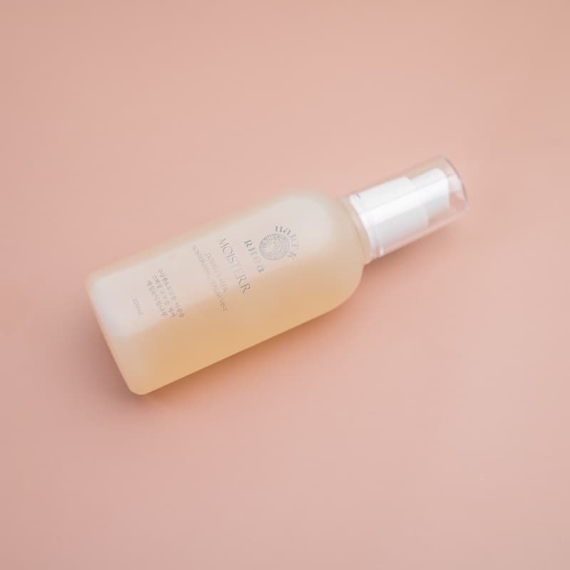 MOISTERR Double Layer Moisturising Serum Mist