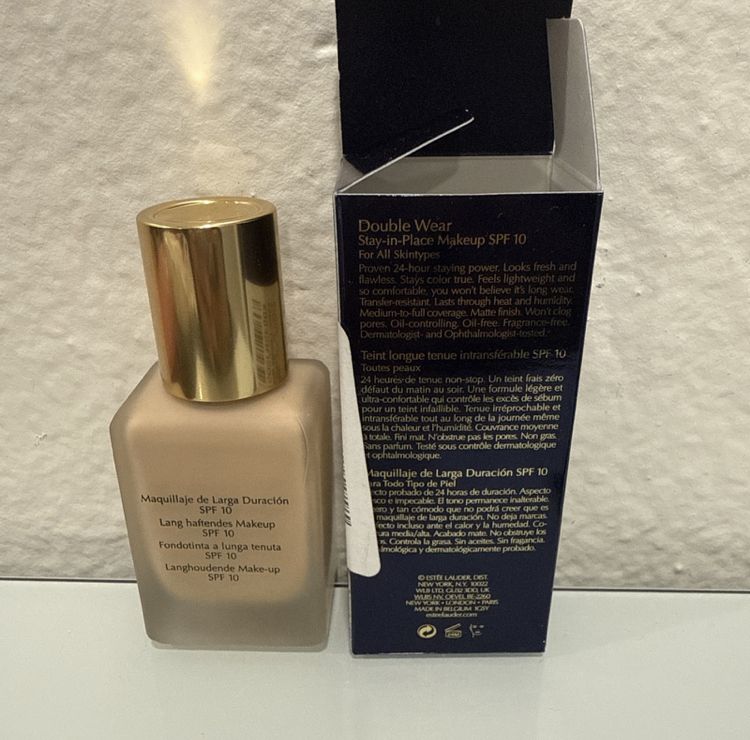 Estee Lauder Double Wear Stay In Place LSF 10 Cool Vanilla Foundation 30ml