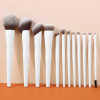 White New 12PCS Vegan Synthetic Bristles Wood Handle Powder Professional High Quality Wholesale Customize LOGO Makeup Brush Set