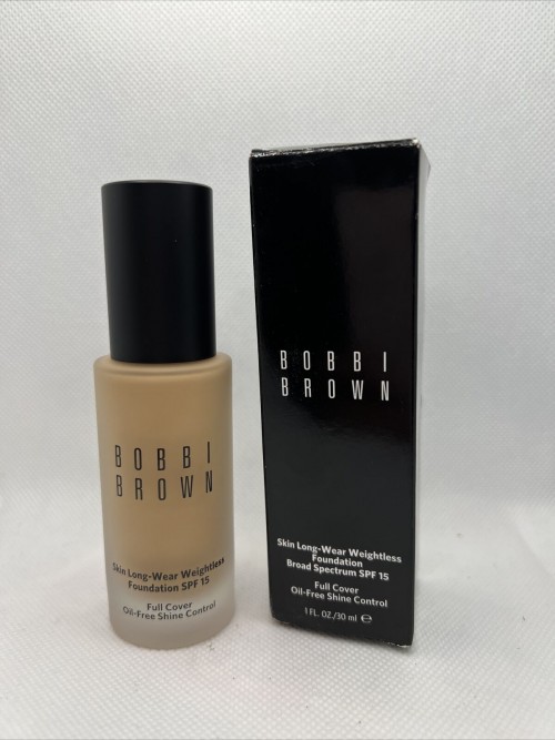 Bobbi Brown Skin Long-Wear Weightless Foundation SPF 15 1oz Warm Ivory W-026