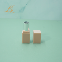 Factory Supply Round Plastic Lip Balm Aluminum Lipstick Container Empty Glue Stick Tube Screen Printing Cosmetic Magnetic Makeup