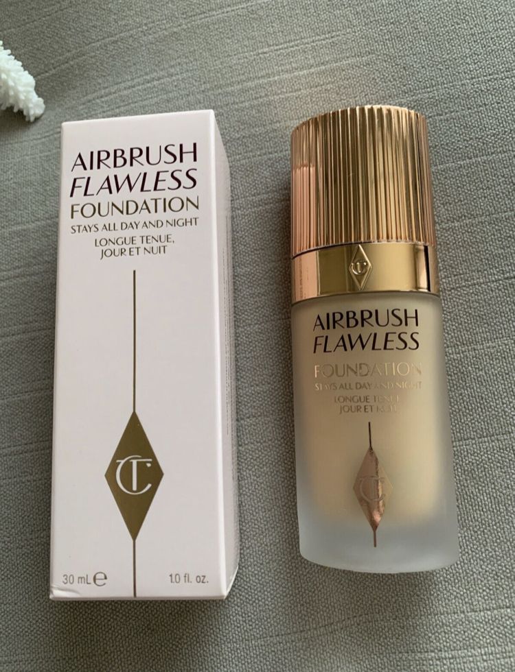 Charlotte Tilbury Airbrush Flawless Foundation 5.5 Warm
