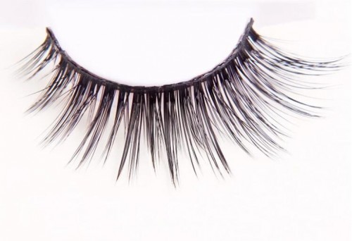 High quality hand made wholesale eyeylashes in custom packaging