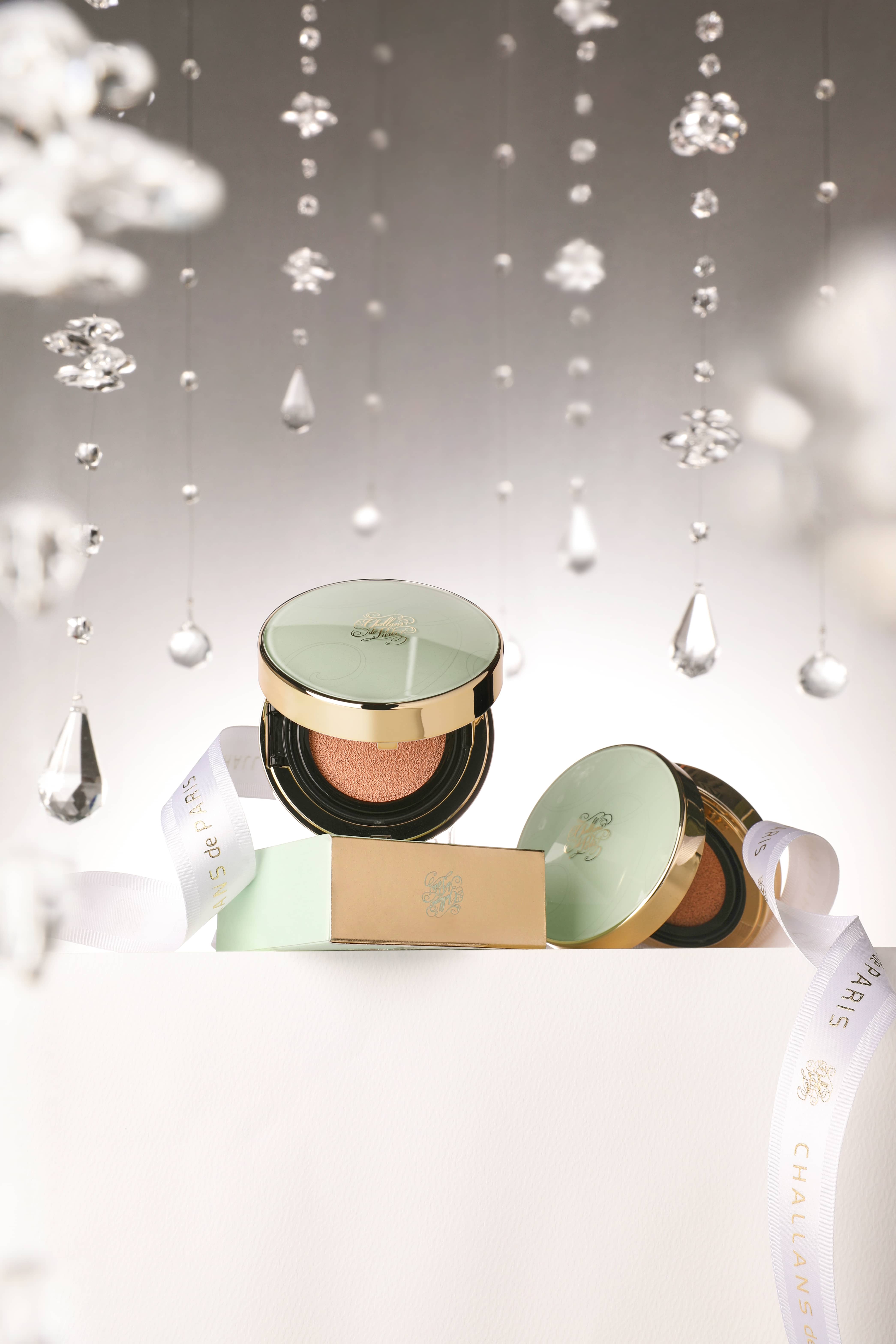 Challans de Paris Cushion de Lunar Excellence Shade 21