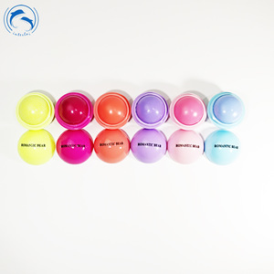 Wholesale Romantic bear 6 colors fruits flavor round ball shape Lip Balm for private label