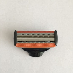 5 blade shaving razor