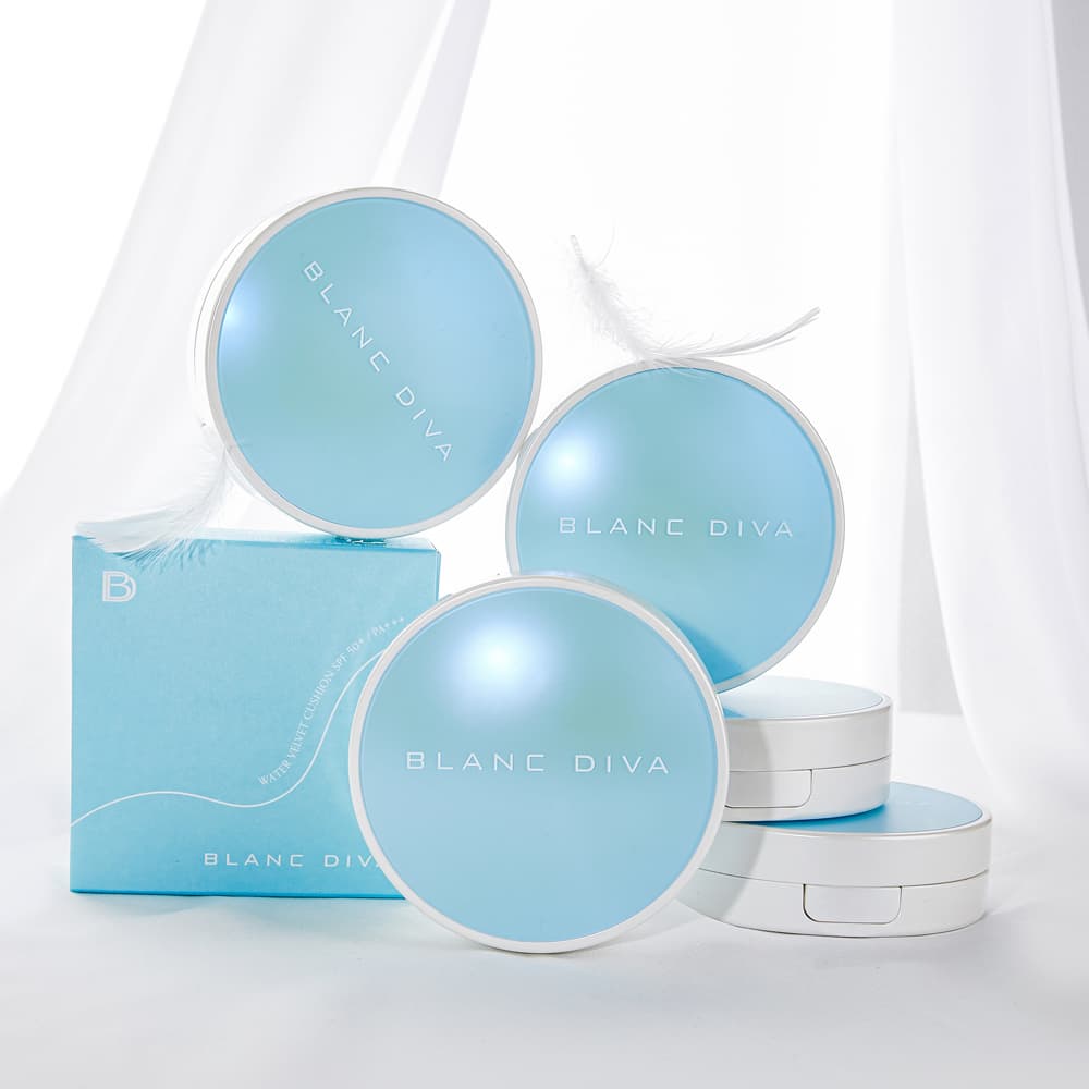 BLANC DIVA WATER VELVET CUSHION