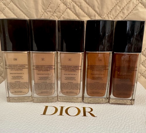 Dior Forever Skin Glow Foundatio