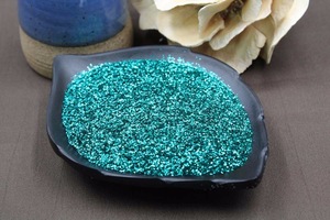 Cosmetic grand for body use glitter powder