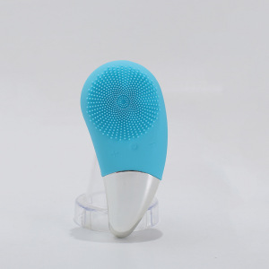 Hot Selling Electric Facial Sonic Cleansing Deeply Cleaning Face Wash vibration silicone Facial brush