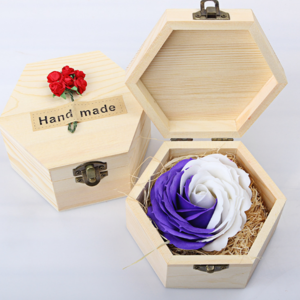 New fashionable rose shaped toliet soap with wooden box the sweety wedding gifts
