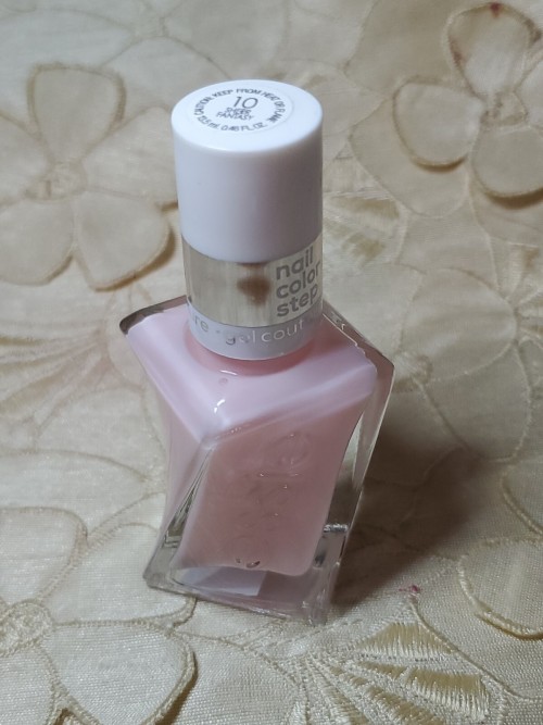 Essie Gel Couture Long-Lasting Nail Polish, Vegan, Clear, Shiny Top Coat, 0.46 Fl Oz