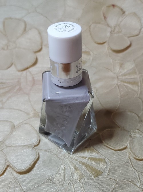 Essie Gel Couture Long-Lasting Nail Polish, Vegan, Clear, Shiny Top Coat, 0.46 Fl Oz