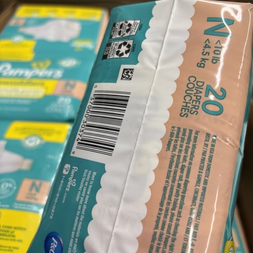 Pampers Swaddlers Diapers Size Newborn 12 Pack (20 in each) 240  (Up To 10lbs)