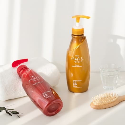 Saimdang Korean Shampoo Oriental Ginseng Herbal Hair Shampoo for Antihairloss Hair Growth 500ml