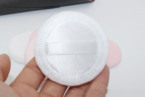 Wholesale Beauty Compressed Cosmetic Loose Cotton Puff Makeup Compact Powder Puff Customized
