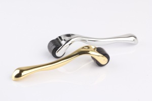 540 needles micro derma roller for sale with gold color handle