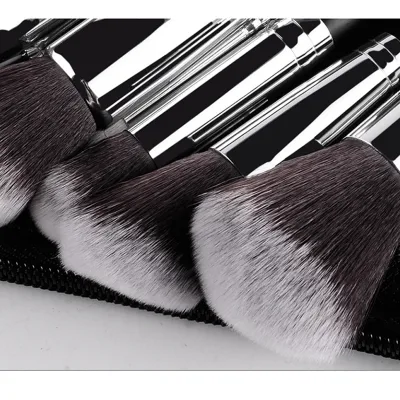 Private Label Foundation Eyeshadow Cosmetic 18PCS Makeup Brushes