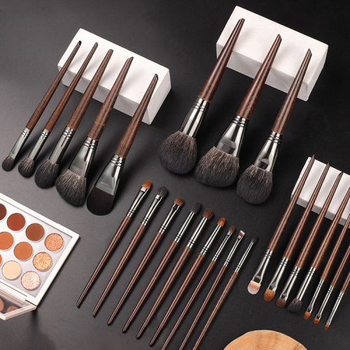 Wholesale Custom Private Label 21 Pcs Wooden Makeup Brush Set Soft Synthetic Hair Powder Foundation Eyeshadow Cosmetic Brushes in Bulk