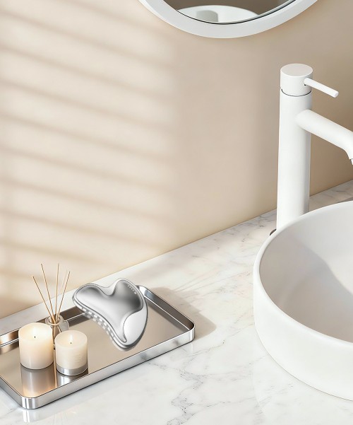 Lifting beauty device