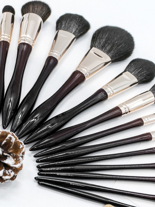 Customize Premium Animal Hair Makeup Brushes 18pcs Cosmetics Brush Set Foundation Powder Blush Eyeshadow Brush